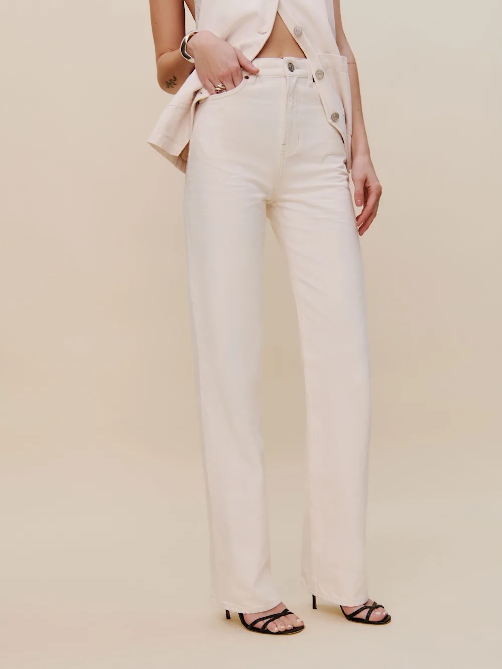 Reformation Wilder High Rise Wide Leg Jeans - size: 26, color: fior di latte